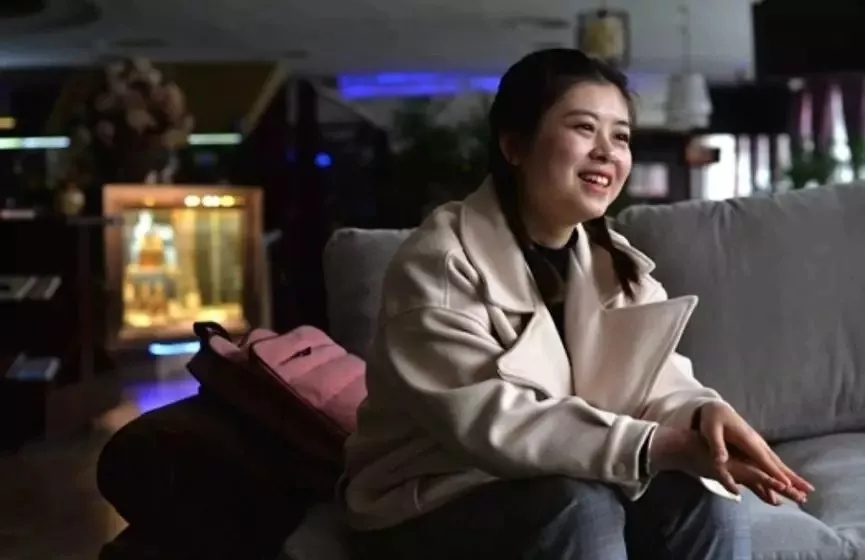 青春是用來奮斗的，除甲醛的青春最美麗！