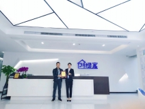 熱烈祝賀張總簽約創綠家重慶市區級代理！